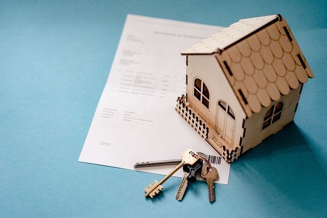 house keys contract